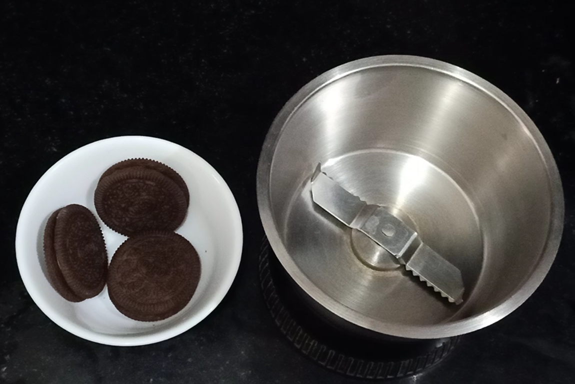 oreo biscuit